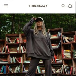 Women's Tribe Kelley mock neck
